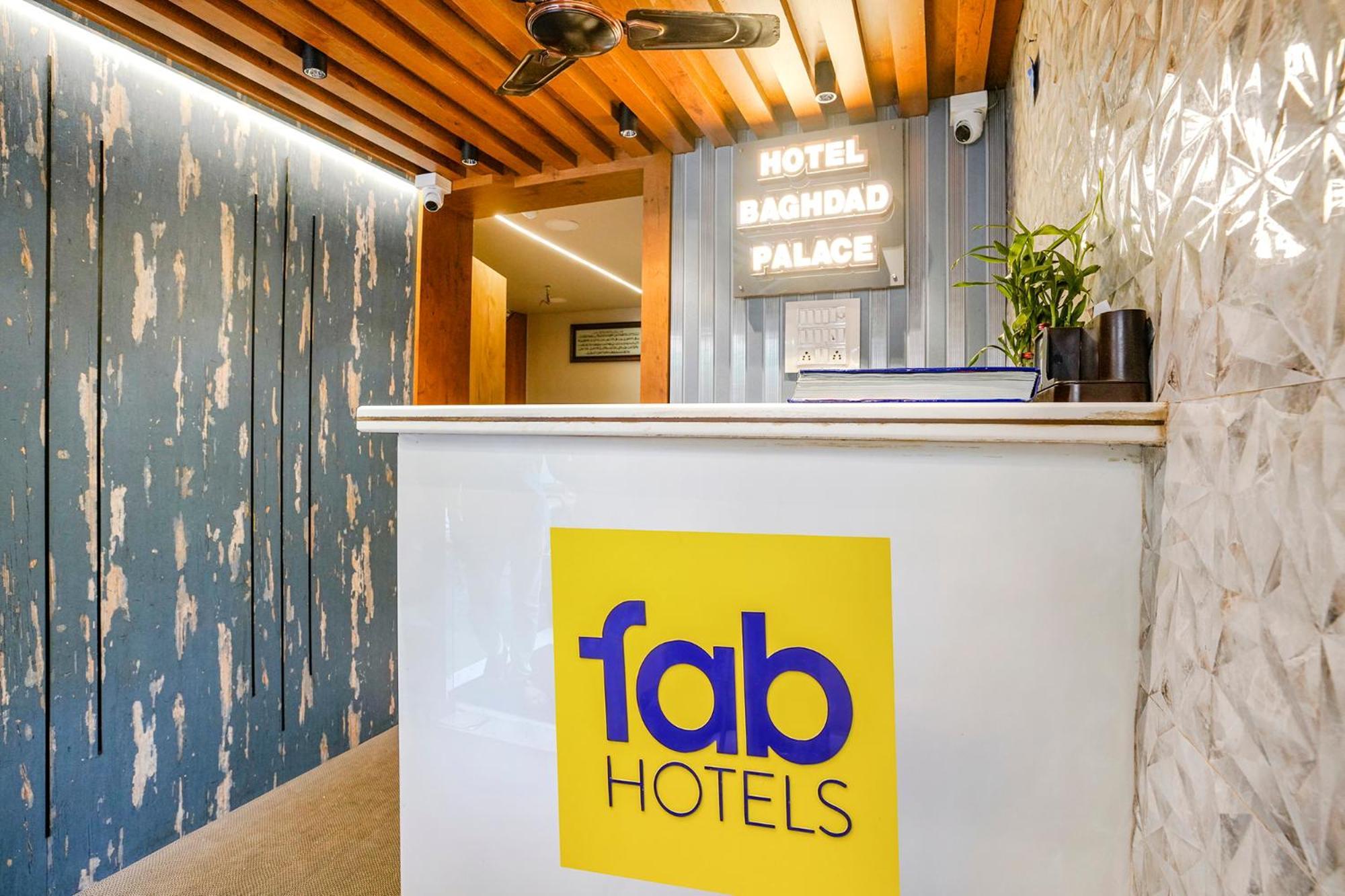 Fabexpress Baghdad Palace Hotel Mumbai Exterior foto