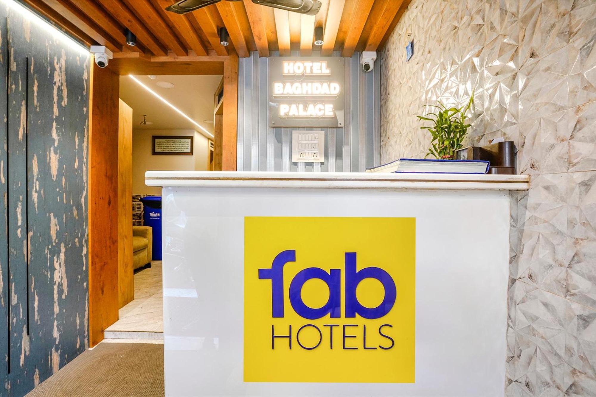 Fabexpress Baghdad Palace Hotel Mumbai Exterior foto